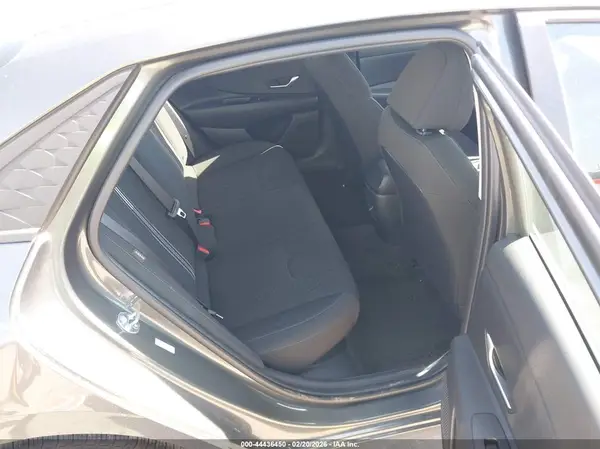 KMHLM4DJXSU157473 2025 HYUNDAI ELANTRA - Image 8