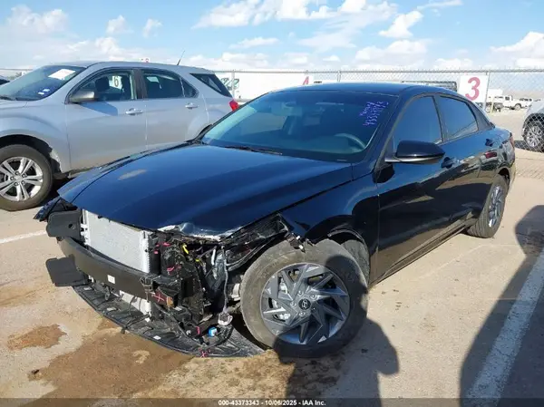 KMHLM4DJXSU169347 2025 HYUNDAI ELANTRA - Image 2