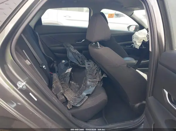 KMHLM4DJXSU170272 2025 HYUNDAI ELANTRA - Image 8