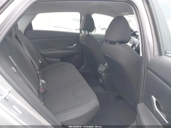KMHLM4DJXSU171955 2025 HYUNDAI ELANTRA - Image 8