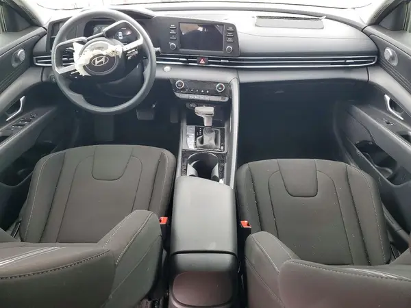 KMHLM4DJXSU177724 2025 HYUNDAI ELANTRA - Image 8