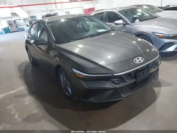 KMHLM4DJXTU183105 2026 HYUNDAI ELANTRA - Image 1