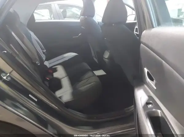 KMHLM4DJXTU183105 2026 HYUNDAI ELANTRA - Image 8