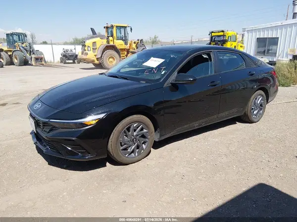 KMHLM4DJXTU209203 2026 HYUNDAI ELANTRA - Image 2
