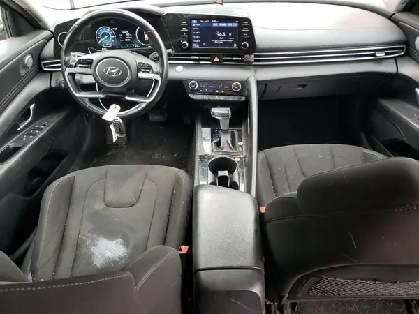 KMHLN4AG0NU217609 2022 HYUNDAI ELANTRA - Image 8