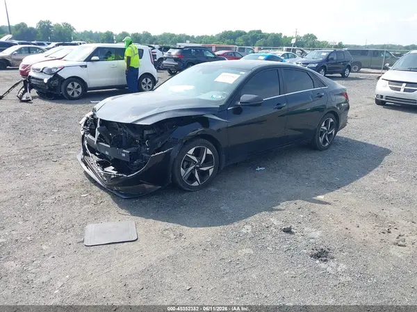 KMHLN4AG0NU253963 2022 HYUNDAI ELANTRA - Image 2