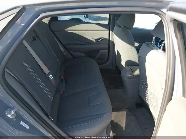 KMHLN4AG0NU274263 2022 HYUNDAI ELANTRA - Image 8