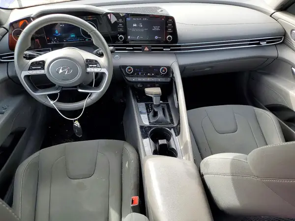 KMHLN4AG0NU275297 2022 HYUNDAI ELANTRA - Image 8