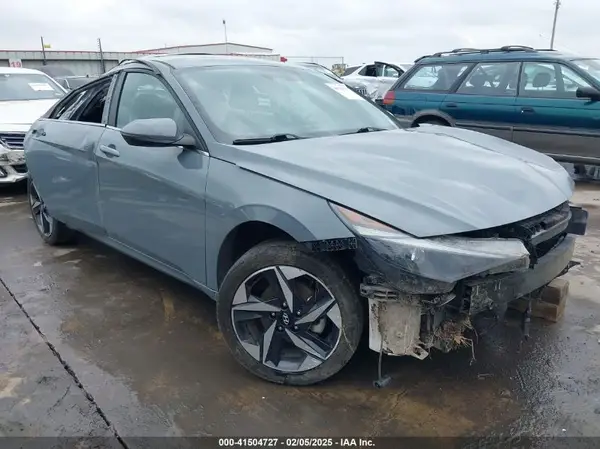 KMHLN4AG0NU345767 2022 HYUNDAI ELANTRA - Image 1