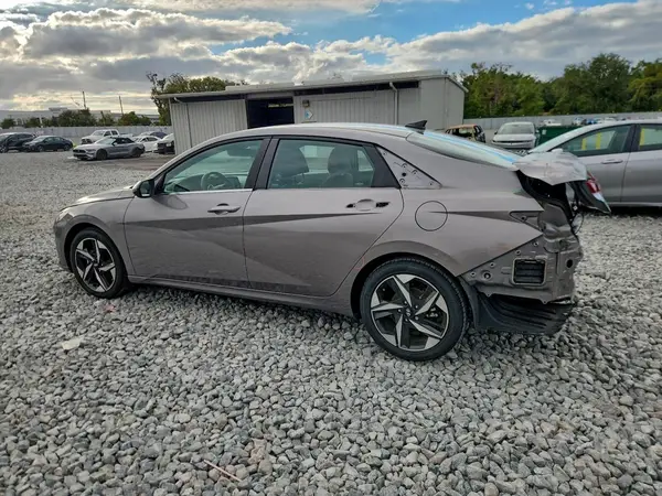 KMHLN4AG1NU343140 2022 HYUNDAI ELANTRA - Image 2