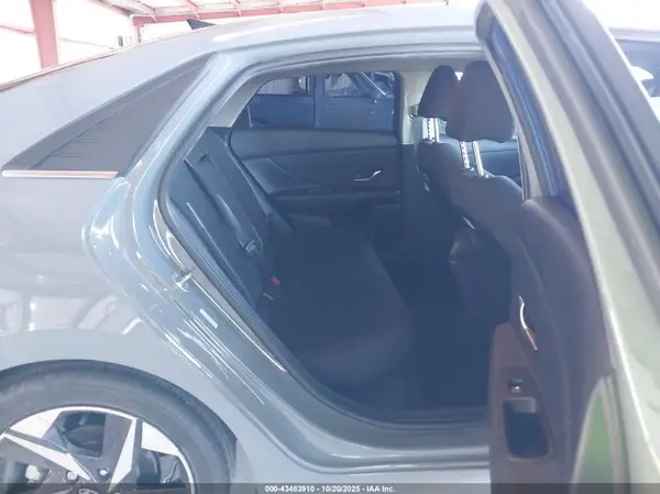 KMHLN4AG1NU349343 2022 HYUNDAI ELANTRA - Image 8
