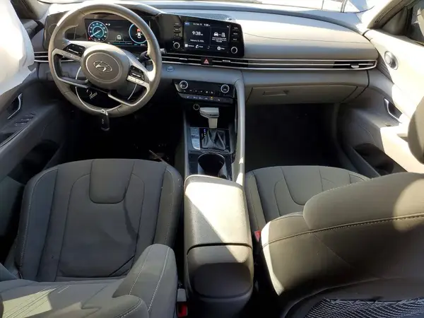 KMHLN4AG1NU353487 2022 HYUNDAI ELANTRA - Image 8