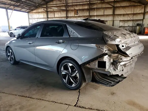 KMHLN4AG2NU338769 2022 HYUNDAI ELANTRA - Image 2