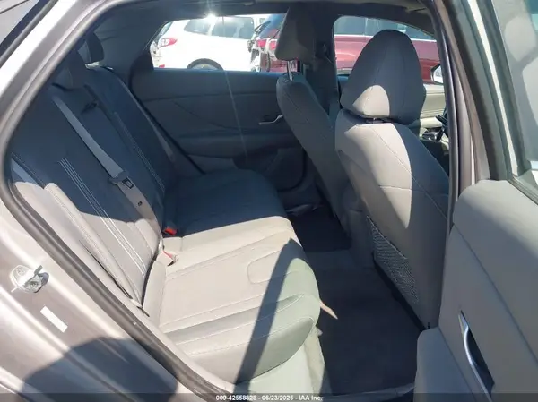 KMHLN4AG2NU344748 2022 HYUNDAI ELANTRA - Image 8