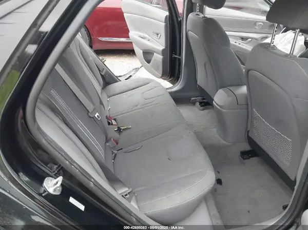 KMHLN4AG2NU352719 2022 HYUNDAI ELANTRA - Image 8