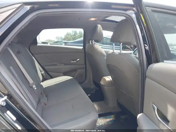 KMHLN4AG3NU245677 2022 HYUNDAI ELANTRA - Image 8