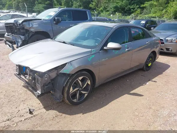 KMHLN4AG4NU274511 2022 HYUNDAI ELANTRA - Image 2