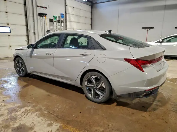 KMHLN4AG4NU332455 2022 HYUNDAI ELANTRA - Image 2