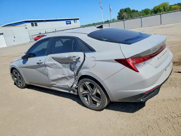 KMHLN4AG4NU332486 2022 HYUNDAI ELANTRA - Image 2