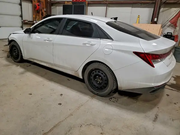 KMHLN4AG4PU476770 2023 HYUNDAI ELANTRA - Image 2