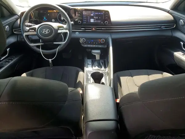 KMHLN4AG5NU246491 2022 HYUNDAI ELANTRA - Image 8