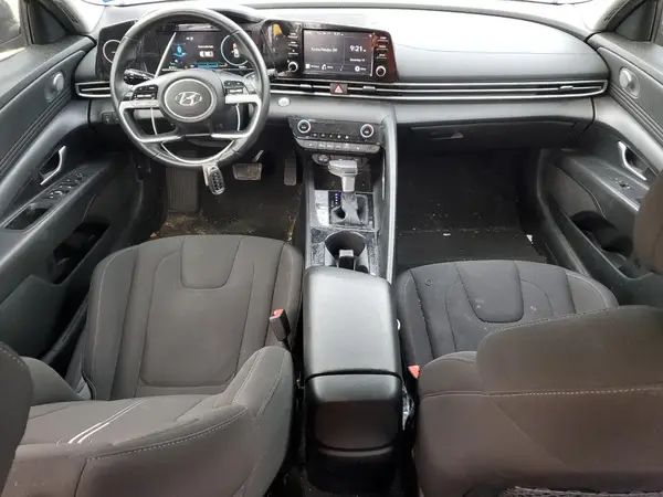 KMHLN4AG5NU267499 2022 HYUNDAI ELANTRA - Image 8