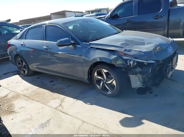KMHLN4AG5NU282715 2022 HYUNDAI ELANTRA - Image 1