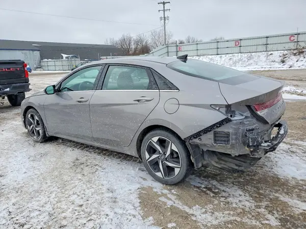 KMHLN4AG5NU361382 2022 HYUNDAI ELANTRA - Image 2