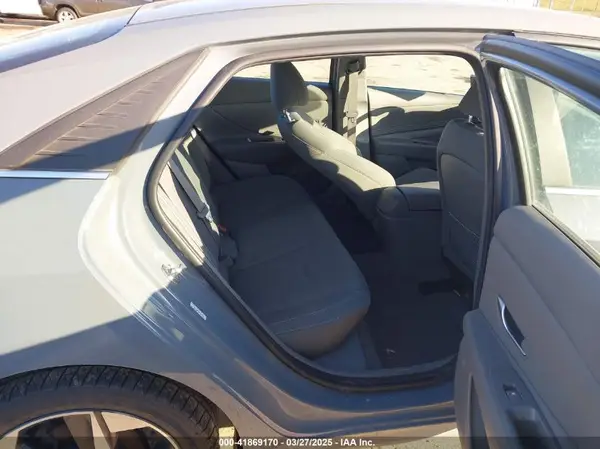 KMHLN4AG6NU255720 2022 HYUNDAI ELANTRA - Image 8