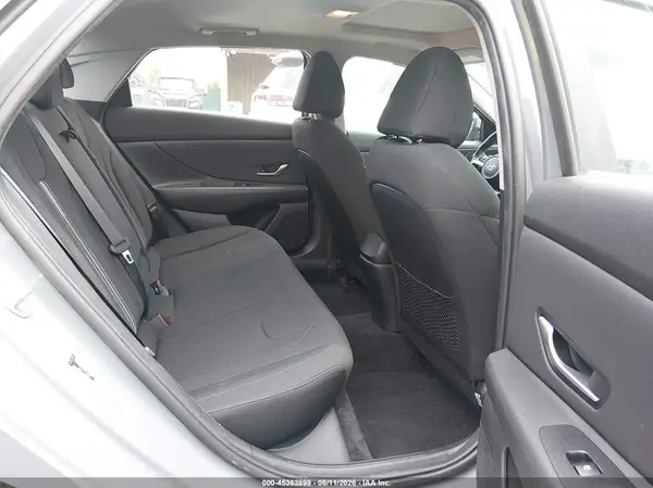 KMHLN4AG6NU330349 2022 HYUNDAI ELANTRA - Image 8