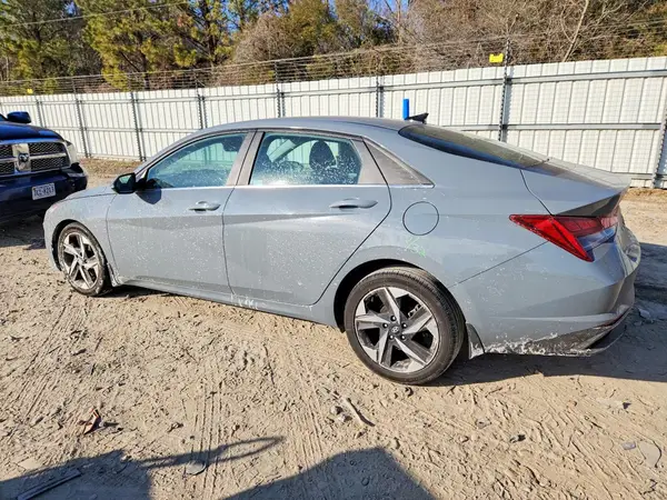KMHLN4AG7NU217283 2022 HYUNDAI ELANTRA - Image 2