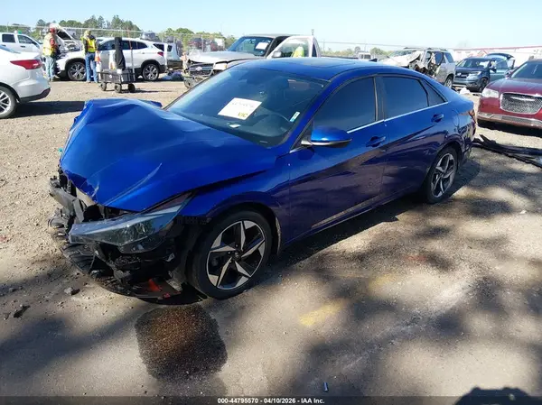 KMHLN4AG8NU317232 2022 HYUNDAI ELANTRA - Image 2