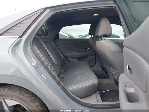 KMHLN4AG9MU089675 2021 HYUNDAI ELANTRA - Image 8
