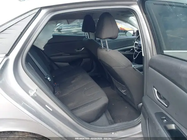 KMHLN4AG9MU125011 2021 HYUNDAI ELANTRA - Image 8