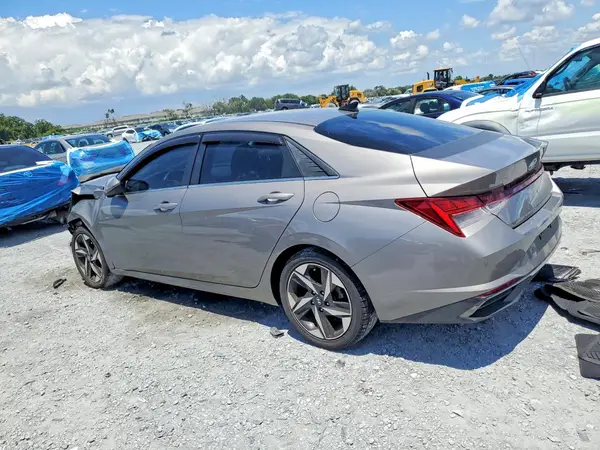 KMHLN4AG9MU138891 2021 HYUNDAI ELANTRA - Image 2