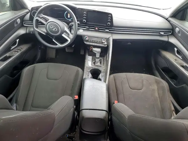 KMHLN4AGXNU262511 2022 HYUNDAI ELANTRA - Image 8