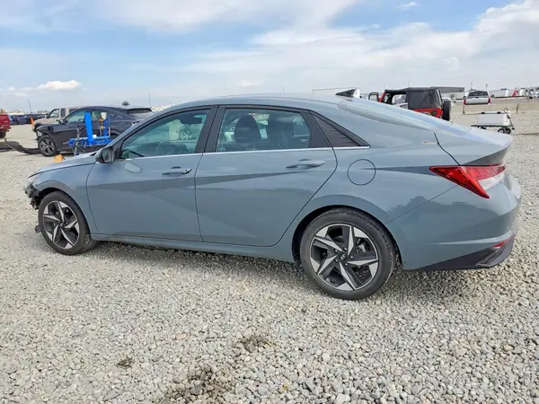 KMHLN4AGXNU330354 2022 HYUNDAI ELANTRA - Image 2
