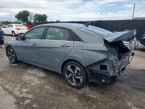 KMHLN4AJ0MU005495 2021 HYUNDAI ELANTRA - Image 2