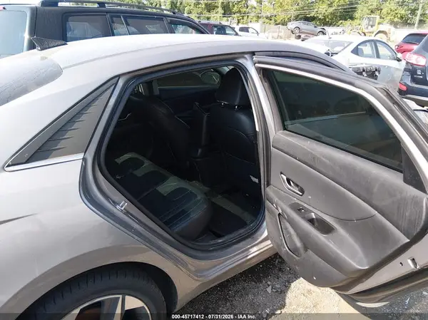 KMHLN4AJ0PU035665 2023 HYUNDAI ELANTRA - Image 8