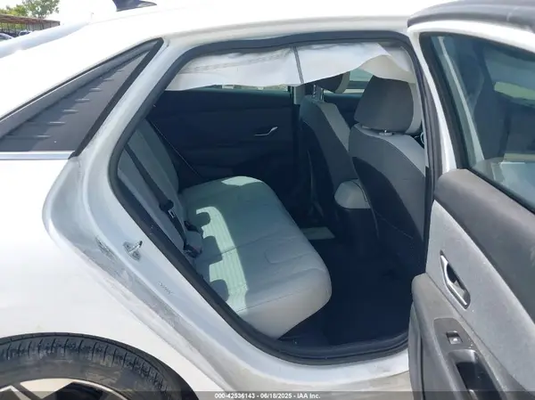 KMHLN4AJ0PU046651 2023 HYUNDAI ELANTRA - Image 8
