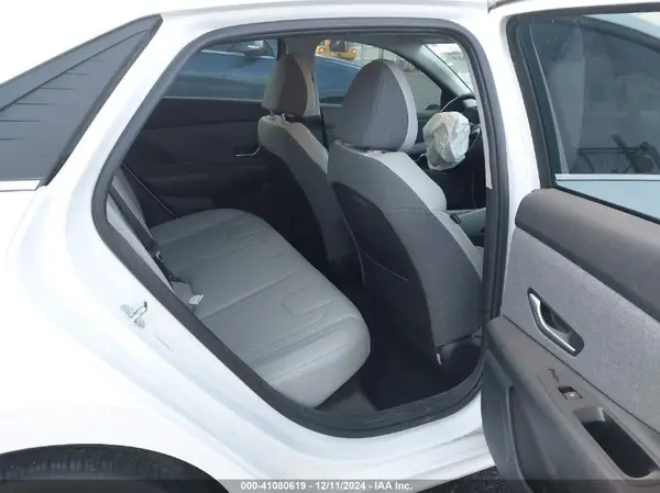 KMHLN4AJ0PU070769 2023 HYUNDAI ELANTRA - Image 8