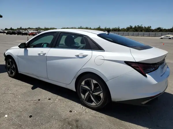 KMHLN4AJ1MU008762 2021 HYUNDAI ELANTRA - Image 2