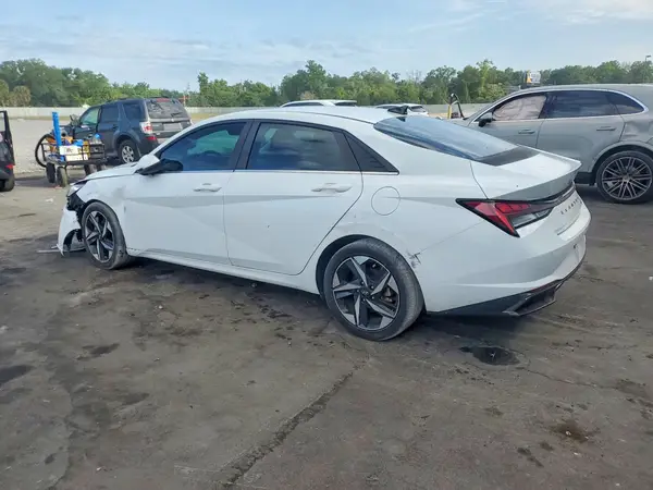 KMHLN4AJ1NU029158 2022 HYUNDAI ELANTRA - Image 2