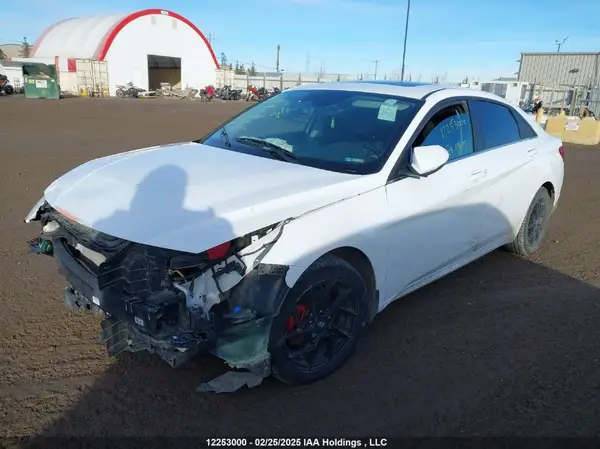KMHLN4AJ2NU015642 2022 HYUNDAI ELANTRA - Image 2