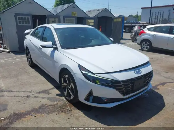 KMHLN4AJ2NU019478 2022 HYUNDAI ELANTRA - Image 1