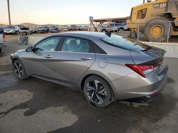 KMHLN4AJ2PU057974 2023 HYUNDAI ELANTRA - Image 2