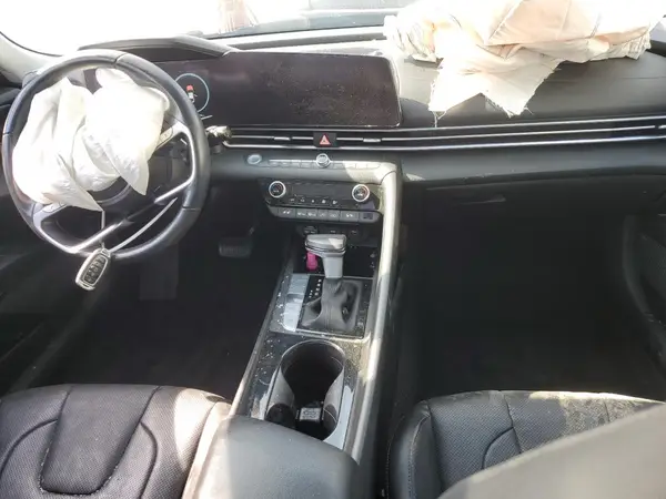 KMHLN4AJ3NU021563 2022 HYUNDAI ELANTRA - Image 8