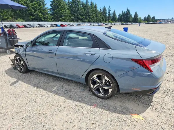 KMHLN4AJ3PU037569 2023 HYUNDAI ELANTRA - Image 2