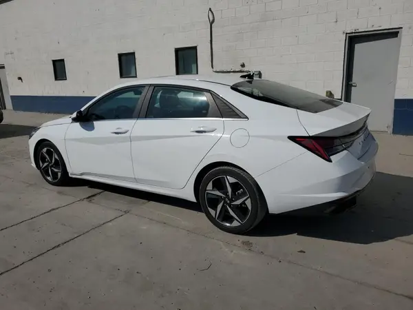 KMHLN4AJ4NU020390 2022 HYUNDAI ELANTRA - Image 2