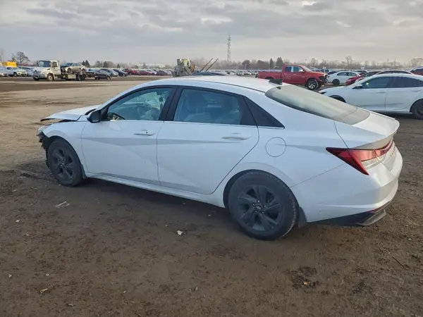 KMHLN4AJ4NU030188 2022 HYUNDAI ELANTRA - Image 2